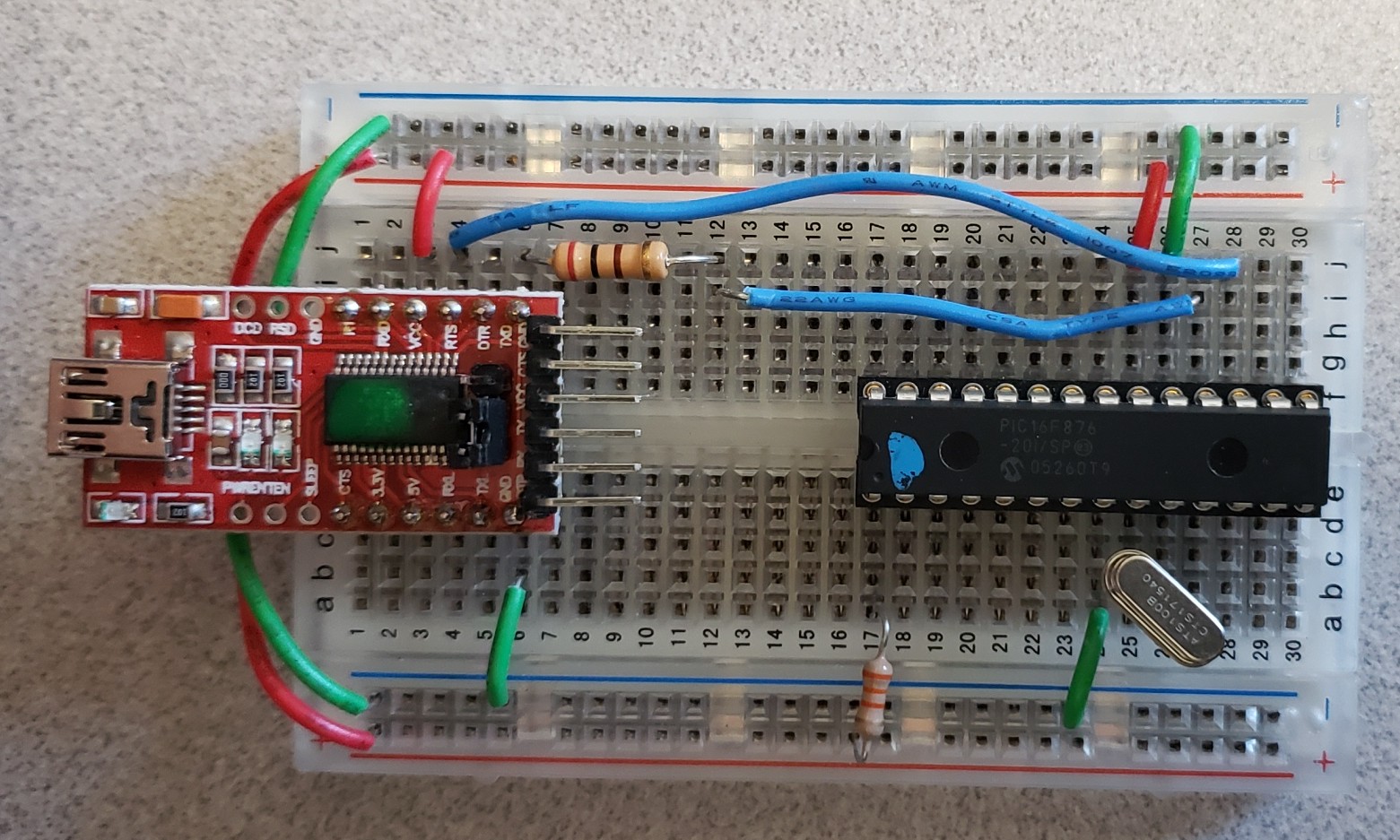 PIC18F2620 Breadboard